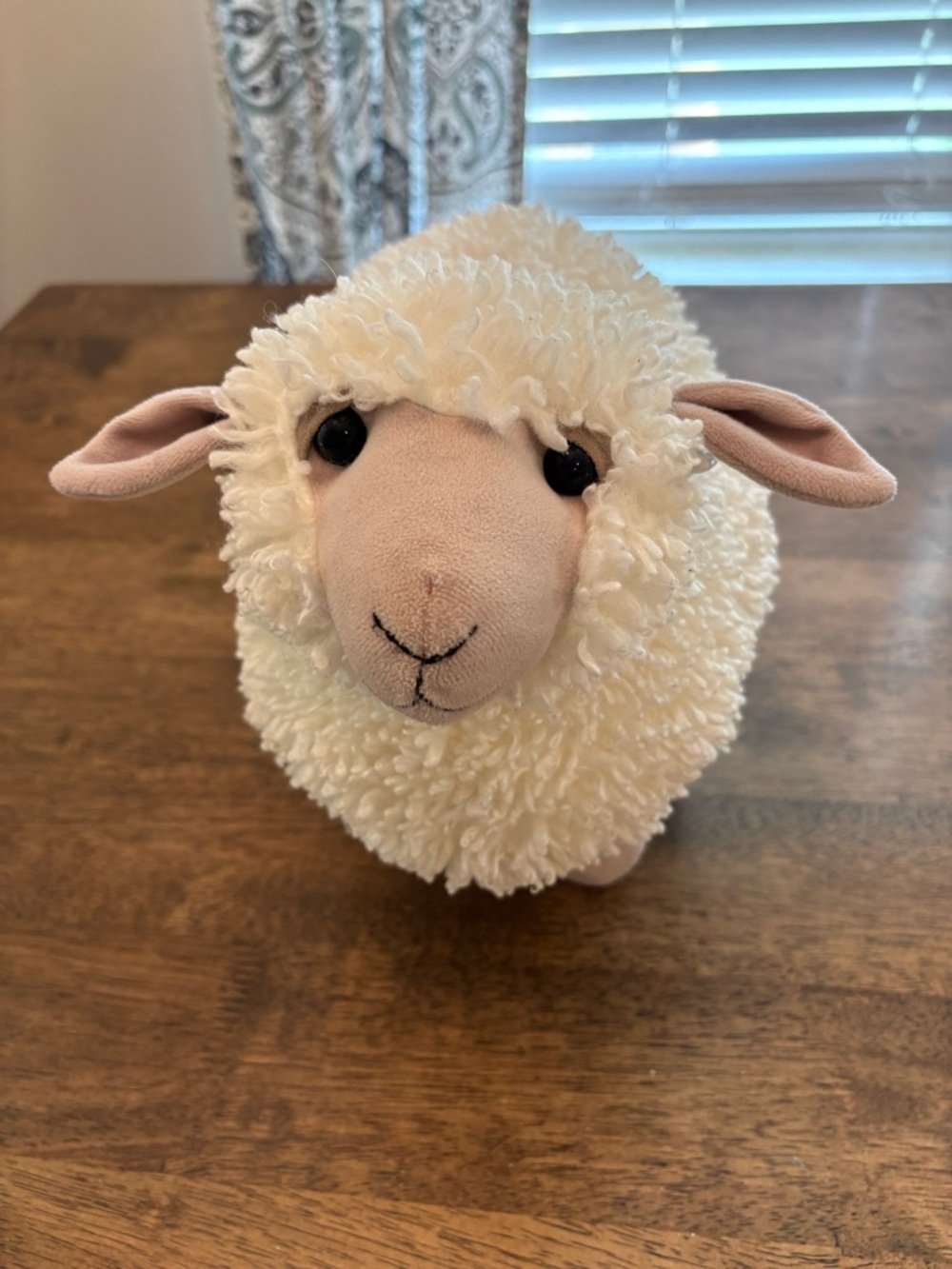 Jellycat London Rolbie Sheep plush